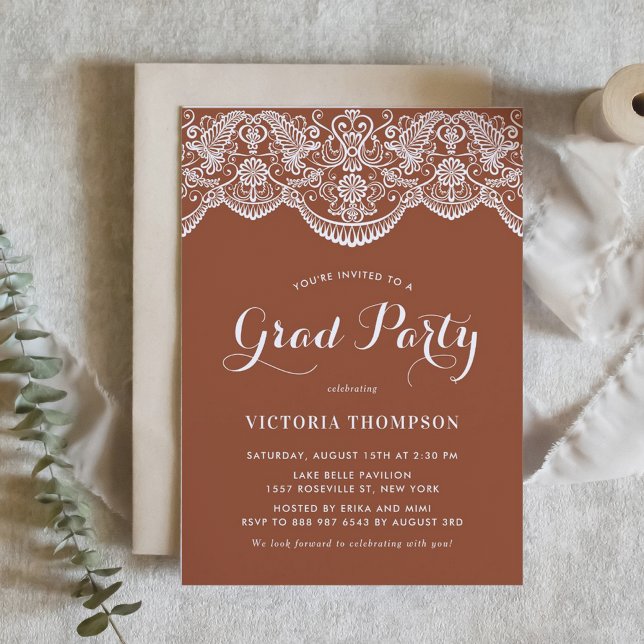 Convites Elegante Festa de formatura Brocade Lace Terracott (Customizable boho graduation invitation featuring white lace and a terracotta background.)
