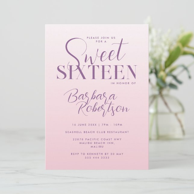 Convites Elegante Gradiente Rosa Script Sweet Sixteen (Em pé/Frente)