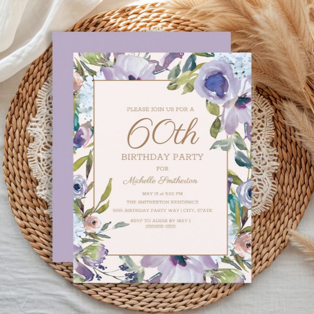 Convites Elegante Lilac Purple Floral Greenery 60º Aniversá (Elegant purple watercolor floral 60th birthday party invitation)