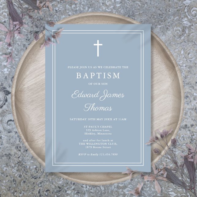 Convites Elegante Moderno Borda Azul Pó Batismo (Modern Elegant Border Dusty Blue Baptism Invitation)