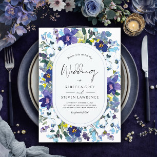 Convites Elegante primavera poeira azul roxo floral casamen