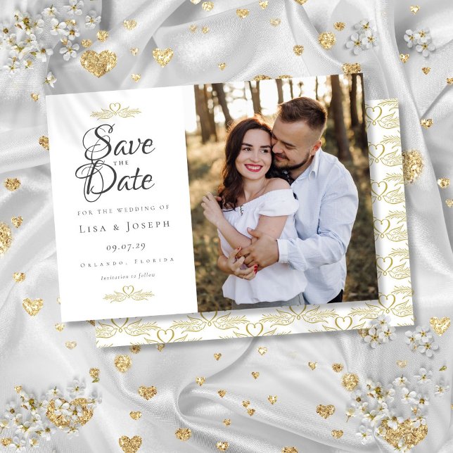 Convites Elegante Script Foto Coração Save the Date  (Elegant Script Photo Gold Heart Save the Date Invitation)