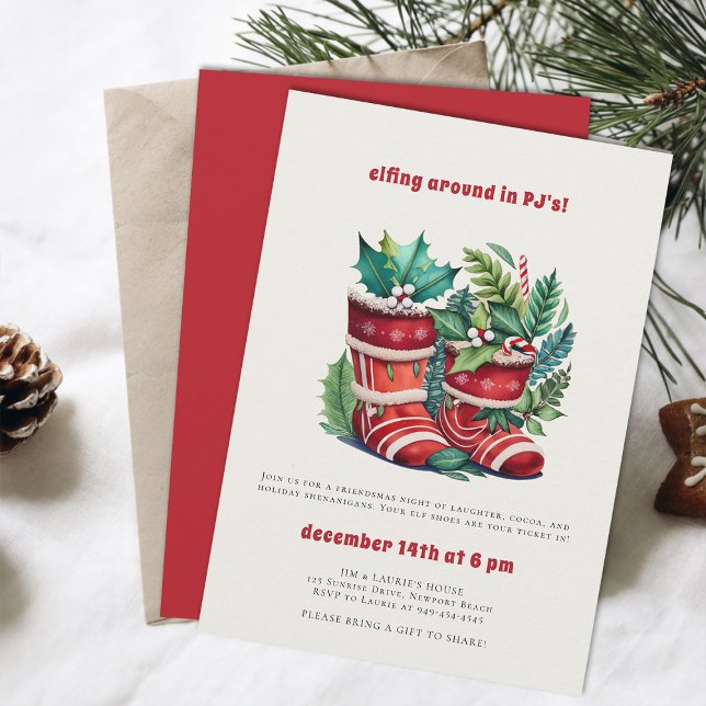 Convites Elfing PJs Friendsmas Festa de Natal Engraçada (friendsmas christmas party invitation funny elfing around in pj elf slippers watercolor)