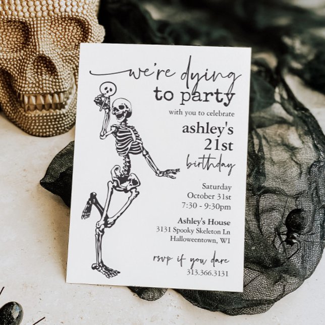 Convites Esqueleto Gótico Morrendo no Aniversário do Dia da (Skeleton Halloween Birthday Party Invitation)