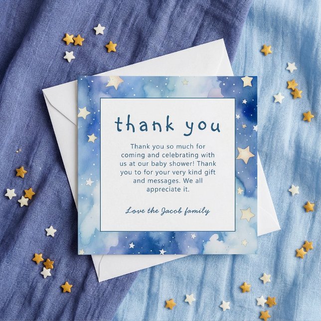 Convites Estrelas e céu noturno obrigado azul (Stars and night sky baby shower blue thank you invitation.)