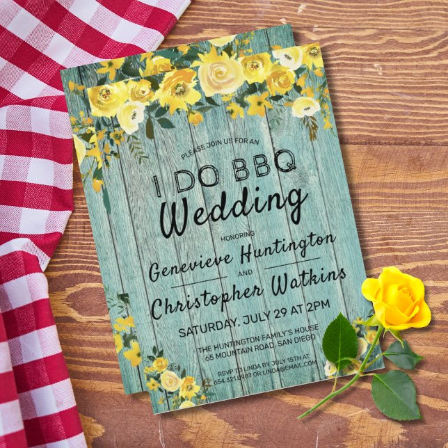 Convites Eu faço CHURRASCO | Madeira russa e Casamento flor (I DO BBQ Rustic Blue Barnwood Yellow Rose Wedding Invitation)