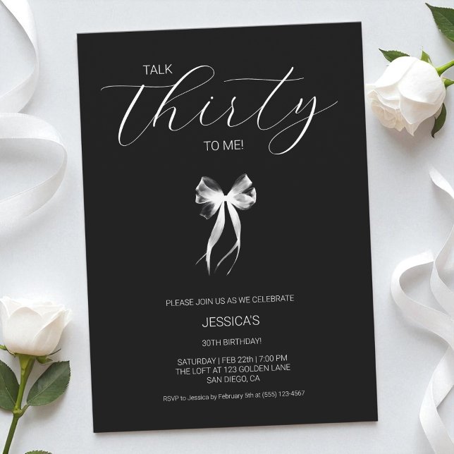 Convites Fale 30 comigo aniversário de 30 anos preto e bran (Talk Thirty To Me Black and White 30th Birthday Invitation)