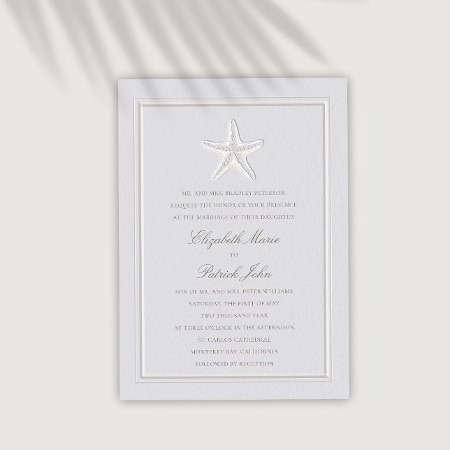 Convites Falsa Estrela-do-Mar Embutida Casamento Formal à B (coastal wedding invitation modern classic formal traditional frame faux embossed starfish)