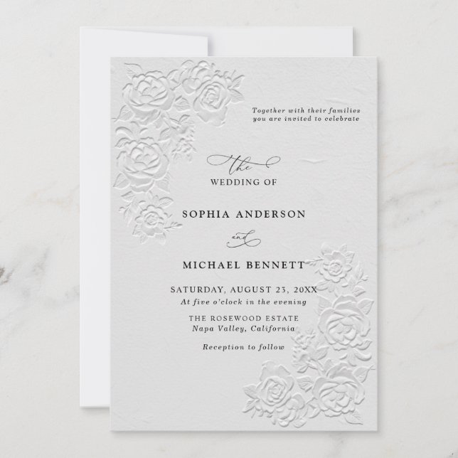 Convites Faux Embossed White Roses Wedding Invitation (Frente)