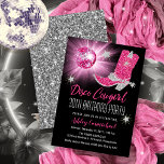 Convites Faux Glitter Pink Disco Cowgirl 30 Festa de aniver<br><div class="desc">Coloque sua festa no estilo retrô dos 70 anos com este design de falso rosa e cintilação prateada e bola de espelhamento rosa "Disco Cowgirl aniversário de 30 anos Party". Design composto por Holiday Hearts Design (direitos reservados).</div>