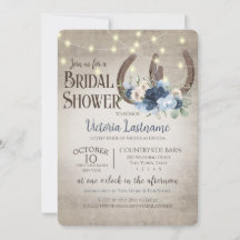 Ferraduras Florais e Madeira Rústica