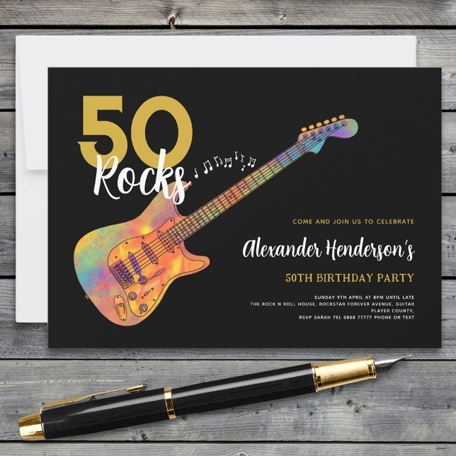 Convites Festa de 50 Anos Rock and Roll (50 Rocks cool guitar 50th birthday party black and gold invitation )