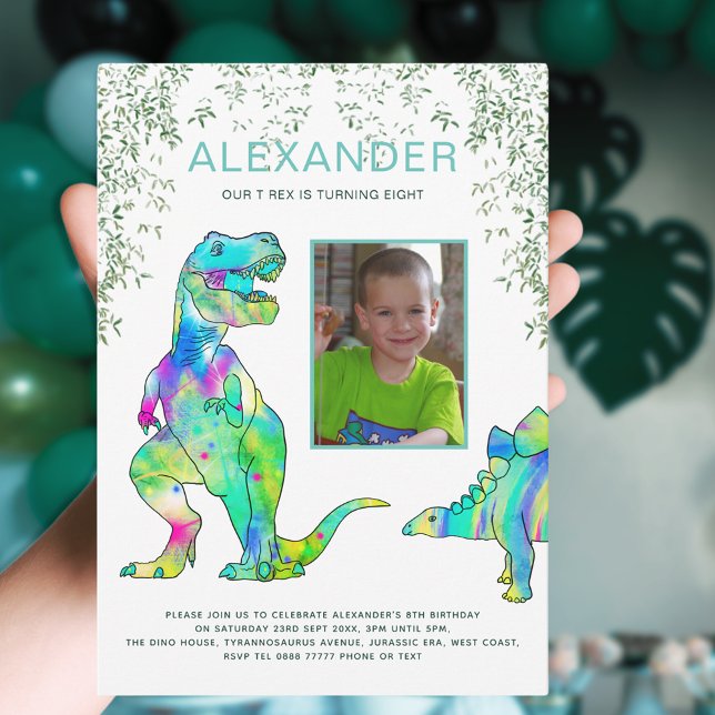 Convites Festa de Aniversário com Foto do Dinossauro T Rex (Dinosaur T-Rex jungle 8th birthday party invitation photo template Tyrannosaurus Rex stegosaurus )