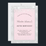 Convites Festa de aniversário cor-de-rosa pincelado pratead<br><div class="desc">Imagem metálica prateada escura e fundo cor-de-rosa esbranquiçado decorado com pó cintilante prateado sujo. Personalize e adicione um nome e detalhes da parte. Escrito preto,  elegante.</div>