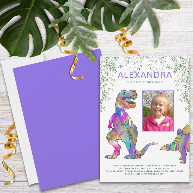 Convites Festa de Aniversário das Meninas Dinossauro Foto R (Colorful dinosaur girls photo birthday party invitation with T-Rex and stegosaurus purple pink blue)
