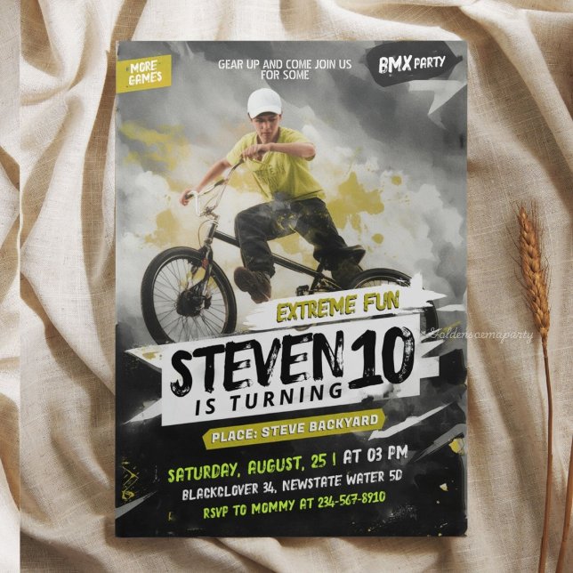 Convites Festa de Aniversário de BMX Urban Sketch - Diversã (Urban Sketch BMX Birthday Party - Extreme Fun Invitation
)