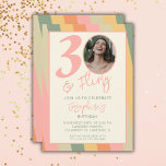 Convites Festa de aniversário de Foto Rosa de 30 e Flirty B<br><div class="desc">Faça uma declaração na moda com nossos Convites de festas de aniversários Trinta e Flirty Boho! Estes convites foram feitos para capturar a essência do bô charm e da nostalgia retrorativa, fazer-os a escolha perfeita para a sua celebração de aniversário marco. Com sua combinação única de cores vibrantes, detalhes complexos...</div>