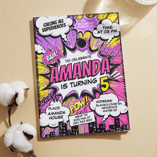 Convites Festa de aniversário de Menina de Super Heróis em  (Retro Comic Superheroes Girl Birthday Party Invitation)