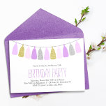Convites Festa de aniversario de meninas de Garland Lavanda<br><div class="desc">Trendy and chic design apresenta um design popular de tassel garlands perfeito para qualquer festa de aniversário, quinceanera, doce dezesseis, etc. NOTA: Não é usada nenhuma falha nesses convites, os convites serão impressão como uma bela foto de brilho. Visite nossa loja para papelaria e material de festa. Procurando uma cor...</div>