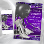 Convites Festa de Aniversário do Elegante Purple High Heels<br><div class="desc">Elegante roxo, preto e prateado brilhando alto calçado convite de aniversário da mulher. O elegante convite de aniversário roxo desta mulher é facilmente personalizado para o seu partido ou evento, simplesmente escolhendo o botão "Personalizar!" para começar a adicionar os detalhes do evento, estilo de fonte, tamanho de fonte e cor...</div>