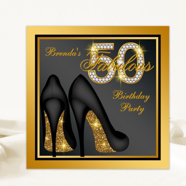 Convites Festa de aniversário Dourada de Calçado de alto ní (Elegant black gold glitter high heel fabulous 50 birthday invitation with diamond numbers.)