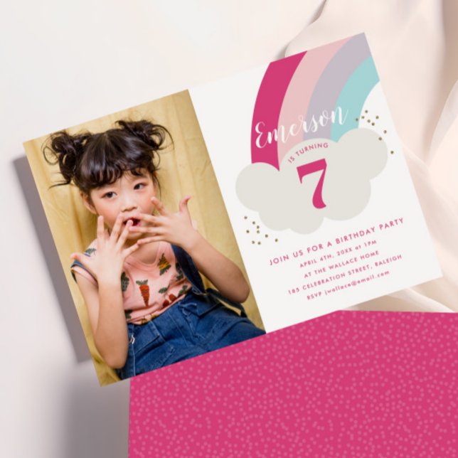 Convites Festa de aniversário fotográfica para crianças na  (Kids Rainbow Photo Birthday Party Invitations.)