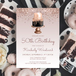 Convites Festa de aniversário Glitter Dourado Glitter Cake<br><div class="desc">Este convite de 50 anos da moda apresenta um bolo cor-de-rosa pincelado e chocolate pingando com folha de ouro rosa num brilho brilhante faux glitter e ombre fundo. As palavras "50º Aniversário" e o nome do convidado de honra aparecem em um roteiro casual rosa escuro, com o resto do texto...</div>