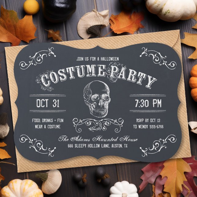Convites Festa de Costume de Halloween do Skull Chalkboard (Criador carregado)