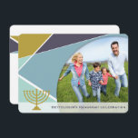 Convites Festa de Férias de Foto do Mod Geométrico Hanukkah<br><div class="desc">Concebido por gordura*fa*estanho. Fácil de personalizar com seu próprio texto,  foto ou imagem. Para pedidos personalizados,  entre em contato direto com o . Aplicam-se taxas personalizadas. www.zazzle.com/fat_fa_tin www.zazzle.com/color_therapy www.zazzle.com/fatfatin_blue_knot www.zazzle.com/fatfatin_red_knot www.zazzle.com/fatfatin_mini_me www.zazzle.com/fatfatin_design www.zazzle.com/fatfatin_ink</div>
