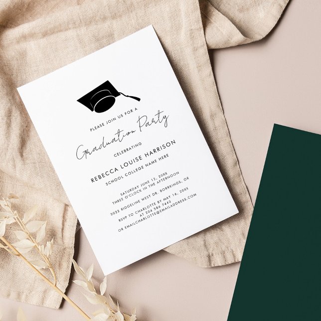 Convites Festa de Formatura 2026 Script Verde Simples (Graduate Cap Script Party Invitation Green 2024 Card)