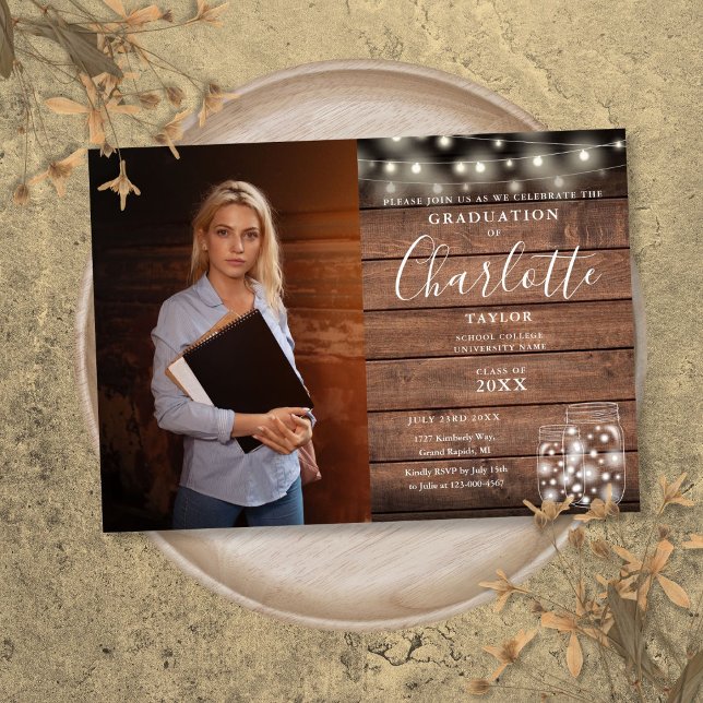 Convites Festa de formatura de Fotografia das Luzes de Cord (Rustic Wood String Lights Photo Graduation Party Invitation)