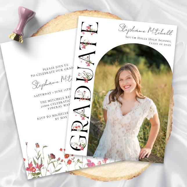 Convites Festa de formatura de Fotografias de Flor Selvagem (Elegant Wildflower Photo Graduation Party Invitation)