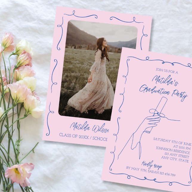 Convites Festa de formatura de fotos rosa e azul desenhada  (Hand Drawn Pink & Blue Photo Graduation Party Invitation class 0f 2024)