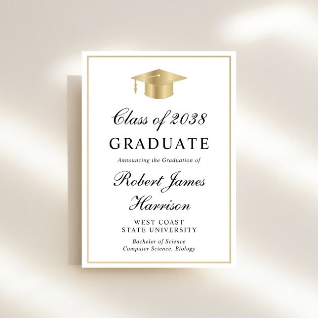 Convites Festa de formatura Dourada Elegante de Foto (An elegant college graduation party invitation to celebrate the graduate's achievements)