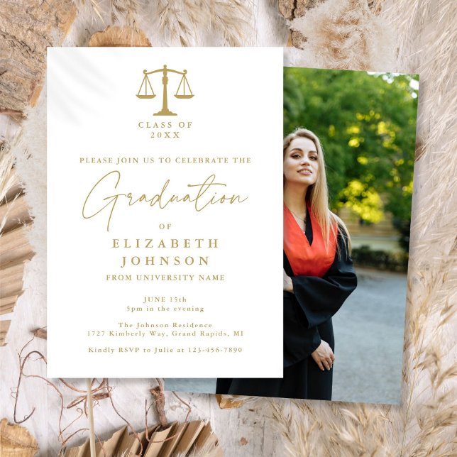 Convites Festa de Formatura em Direito com Rótulo Dourado (Gold Script Law School Photo Graduation Party Invitation)