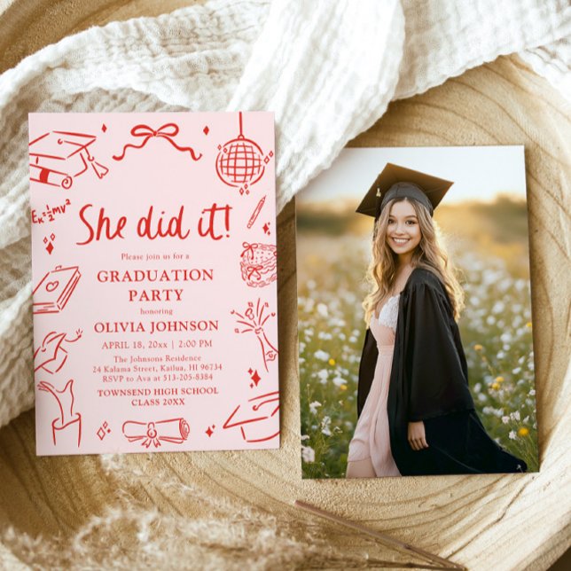 Convites Festa de Formatura Fê Ela Moderna Desenhada à Mão (Modern Hand Drawn She did it Graduation Party Invitation)