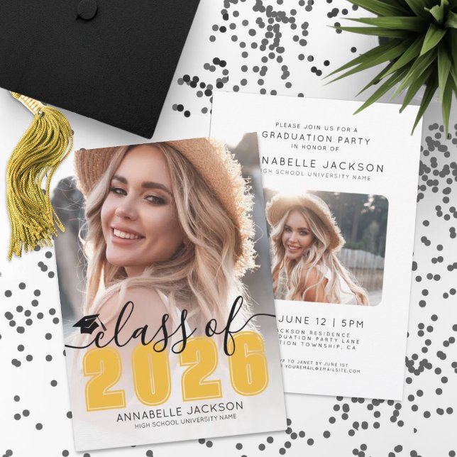 Convites Festa de Formatura Foto Amarela (Class Of 2025 Yellow Graduate Photo Graduation Invitation)