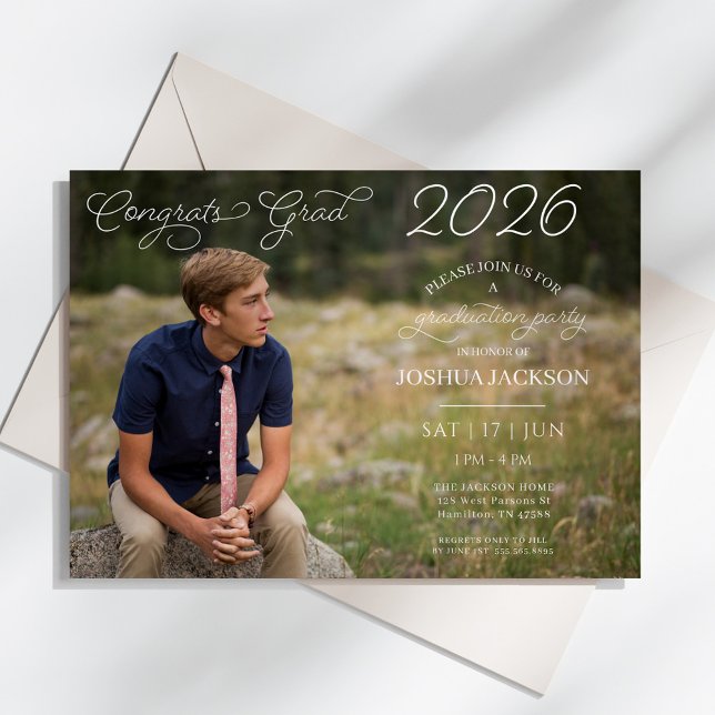 Convites Festa de Formatura Horizontal com Rótulo de Foto M (Modern Photo Script Horizontal Graduation Party Invitation)