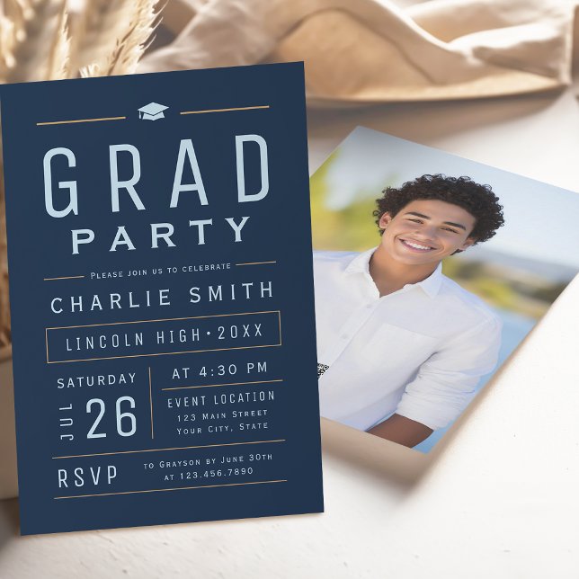 Convites Festa de Graduação com Tipografia Moderna Simples  (Navy Modern Simple Typography Graduation Party Invitation)