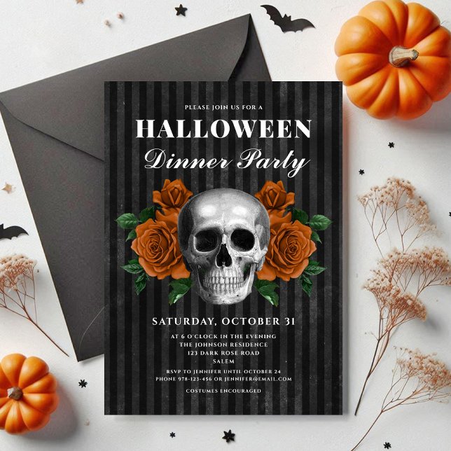 Convites Festa de Jantar de Halloween Floral Gótico Elegant (Elegant Gothic Floral Skull Dinner Party Halloween Invitation)