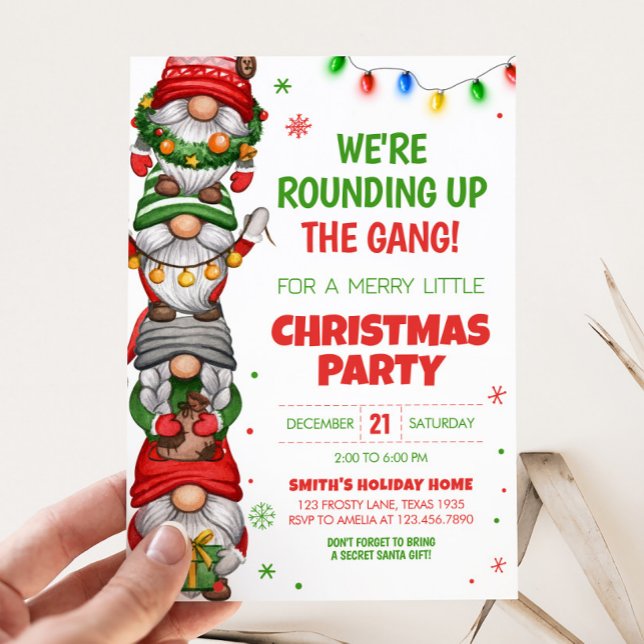 Convites Festa de Natal dos Gnomos (Christmas Gnomes We're Rounding Up the Gang Christmas Party Invitation)