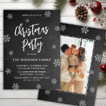 Convites Festa de Natal Rustic Chalkboard Snowflake<br><div class="desc">O Rustic Chalkboard Snowflakes Script Foto de Convites de festas de Natal é perfeito para um evento de Natal Russo. Apresenta um texto "Festa de Natal" em um bonito script de pincel com letra de mão em fundo preto. Fácil de personalizar com seu nome e detalhes da festa.</div>