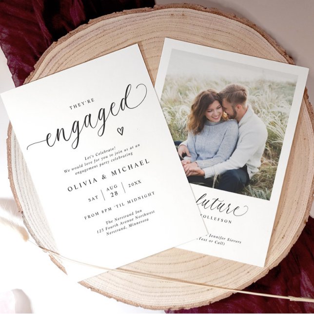 Convites Festa de Noivado com Elegância e Estilo Moderno (Elegant black and white engagement party invitation with modern minimalist script and couple’s photo)