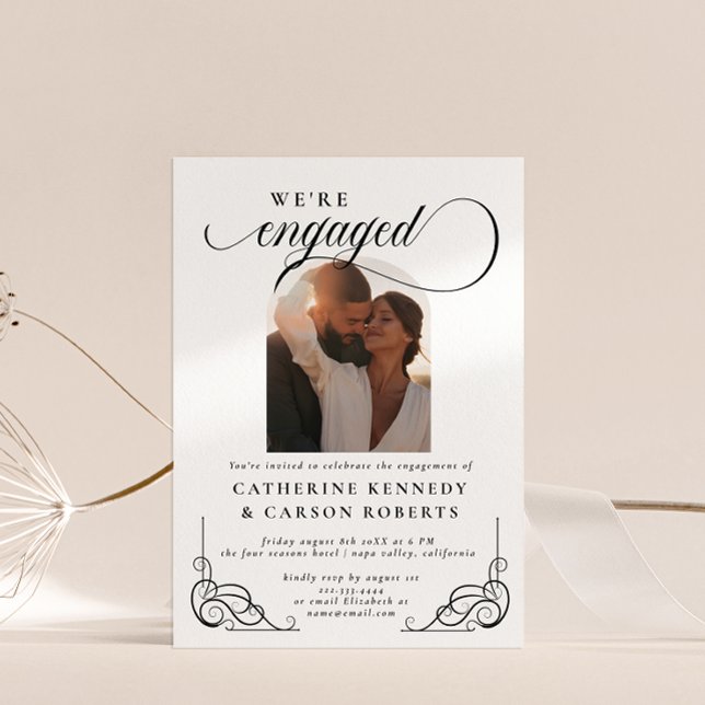 Convites Festa de noivado de Caligrafia de Script Branco e  (Criador carregado)