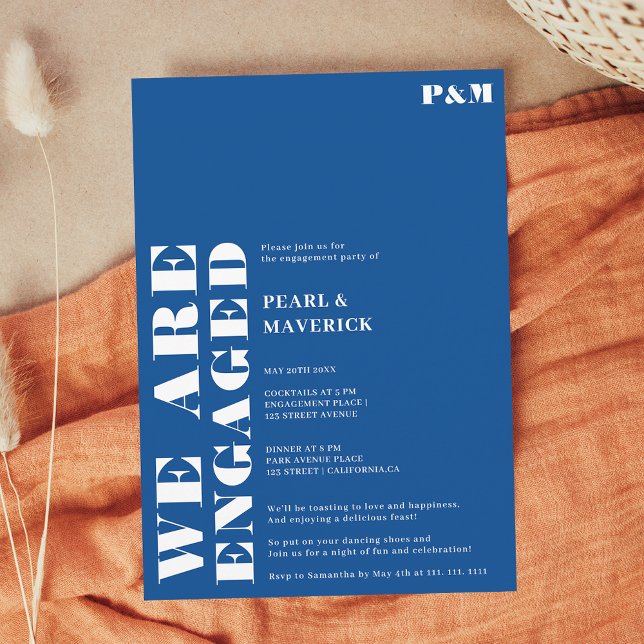 Convites Festa de noivado de casamento simples e azul (Bold simple blue wedding engagement party invitation)