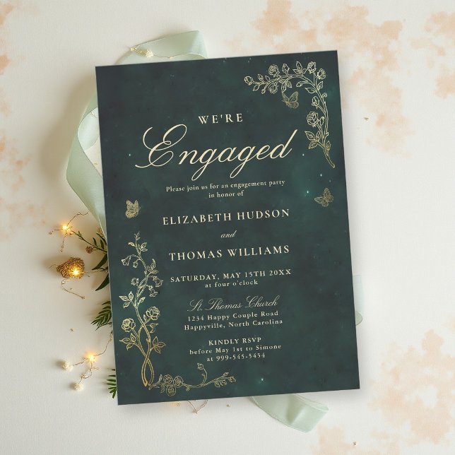 Convites Festa de Noivado Fairycore Floresta Esmeralda Verd (fairycore woodland enchanted forest emerald green faux gold wedding engagement invitation roses wild)
