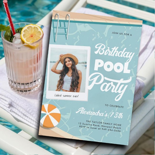 Convites Festa de Piscina de aniversário - Foto do Adolesce (birthday pool party invitations for girls teen tween thirteen photo template modern vintage cool)