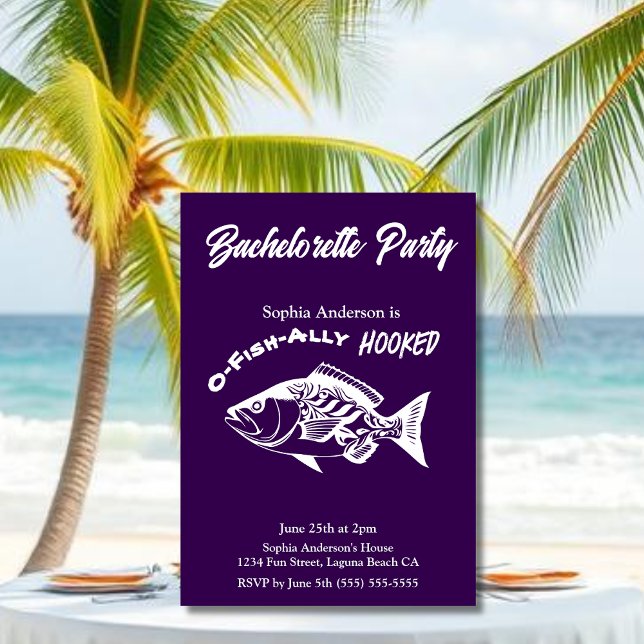 Convites Festa de solteira "O-fish-ally Hooke" Roxo (Bachelorette Party O-fish-ally Hooked Fisherman Core Hawaiian Fish islander Bachelorette Invitations)