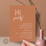 Convites Festa de vamos, Janto de Elopemento de Casamento e<br><div class="desc">Anuncie e partilhe a sua alegria para sempre em estilo com o nosso moderno tema design de casamento (Partido Vamos). É ideal para casais que decidiram celebrar o seu melhor dia. Com seu design sofisticado, mas lúdico, este convite certamente define o tom de um evento inesquecível. O cartão de convite...</div>