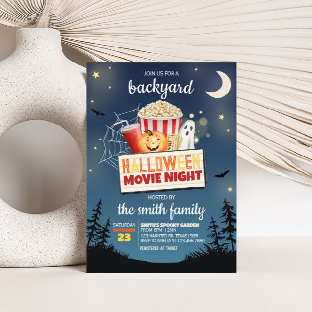 Convites Festa Noturna de Cinema de Halloween no Quintal As (Scary Backyard Halloween Horror Movie Night Party Invitation)